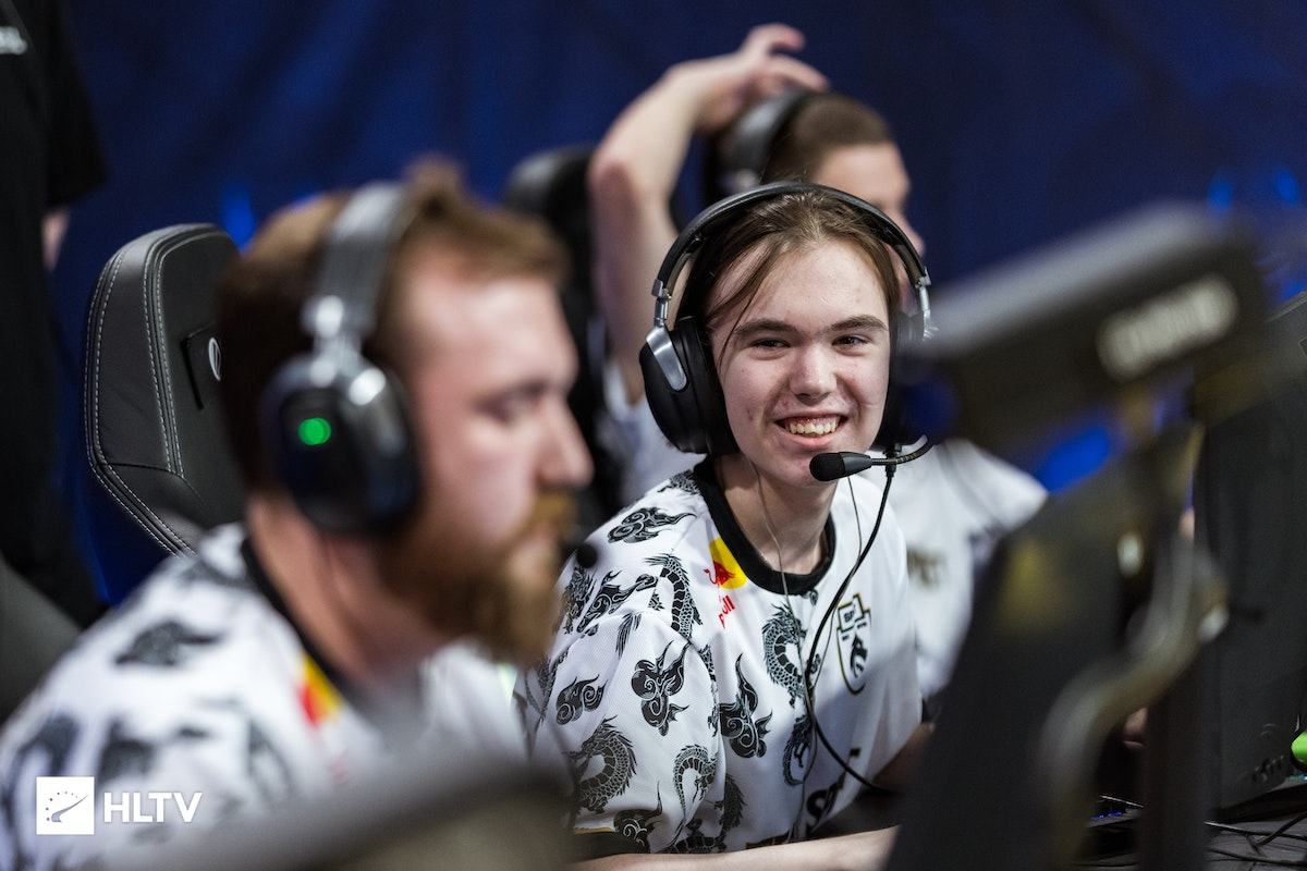 员的快速崛 员的快速崛