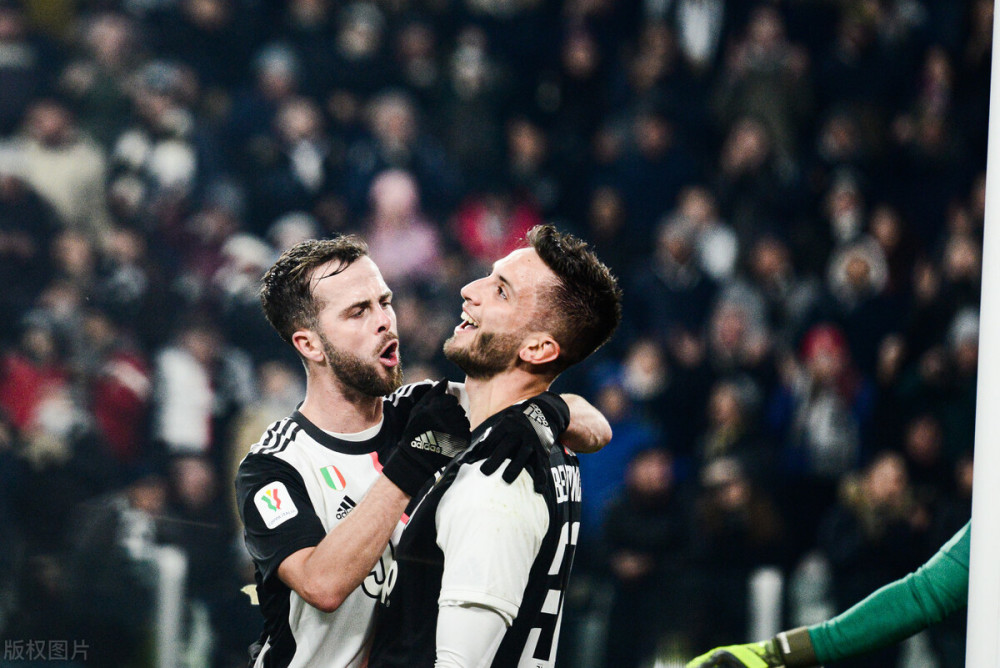 中保持了极 中保持了极