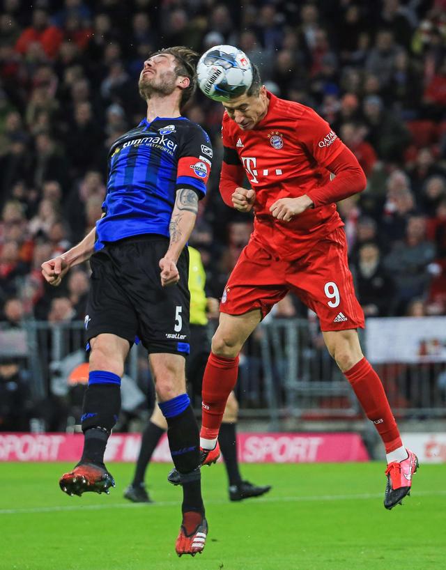 中场球员的 中场球员的